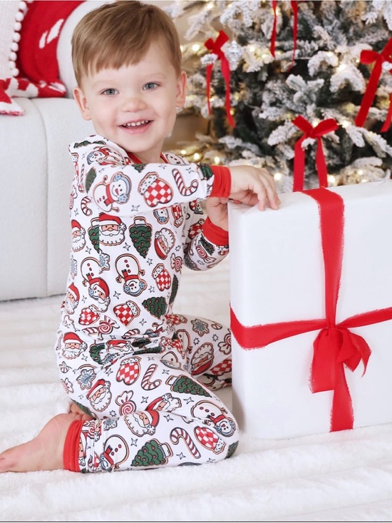 Caden Lane Other - Caden Lane Santa’s Cookies 2-piece Pajamas
